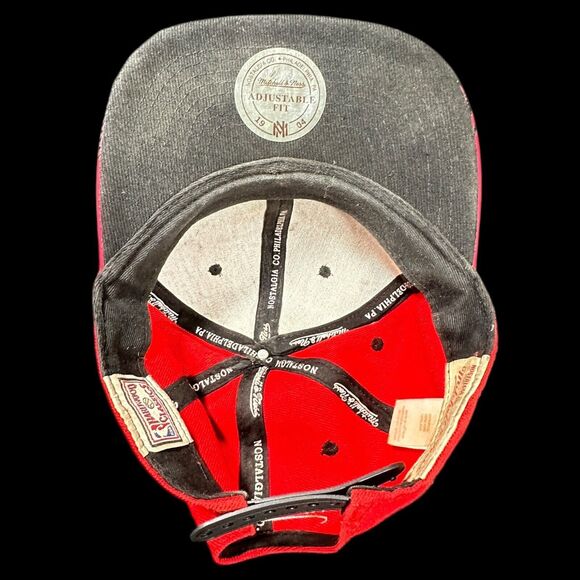Chicago Bulls - Mitchell & Ness Hardwood Classic - NBA Snapback Hat Cap - Red - Picture 8 of 13